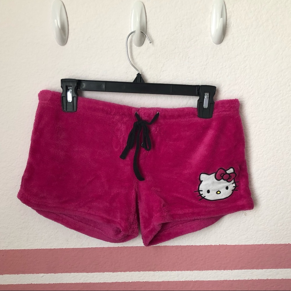 Hello kitty shorts set